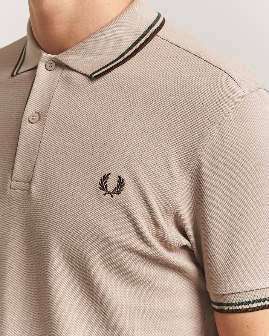 Men | Polo Shirts | Fred Perry | Twin Tipped Shirt Warm Oat