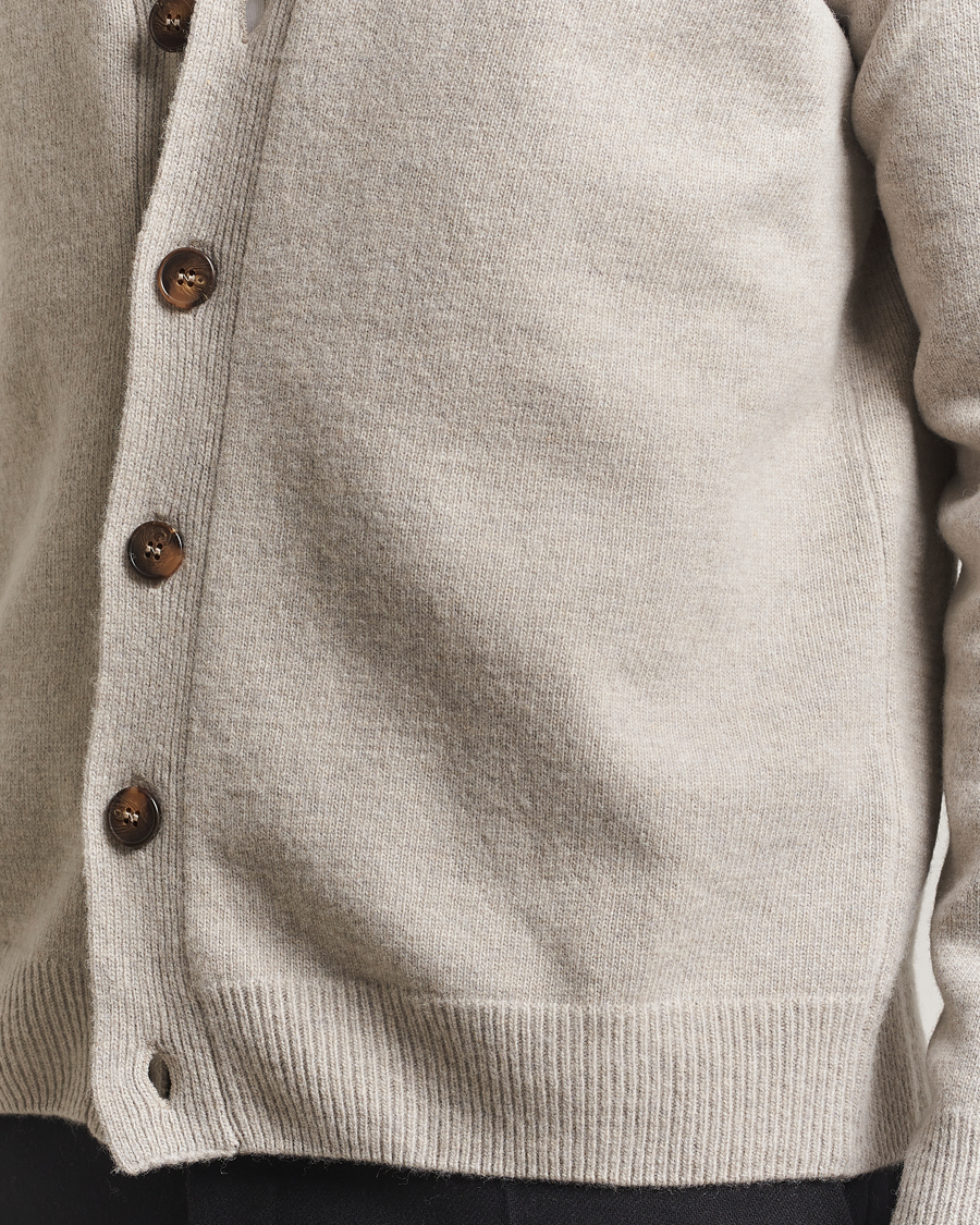 Men | Sweaters & Knitwear | Oscar Jacobson | Eduardo Wool Cardigan Beige