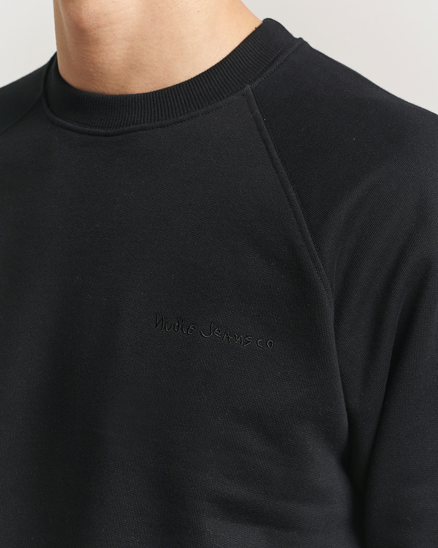 Men | Sweaters & Knitwear | Nudie Jeans | Palle Logo Crew Neck Sweatshirt Black