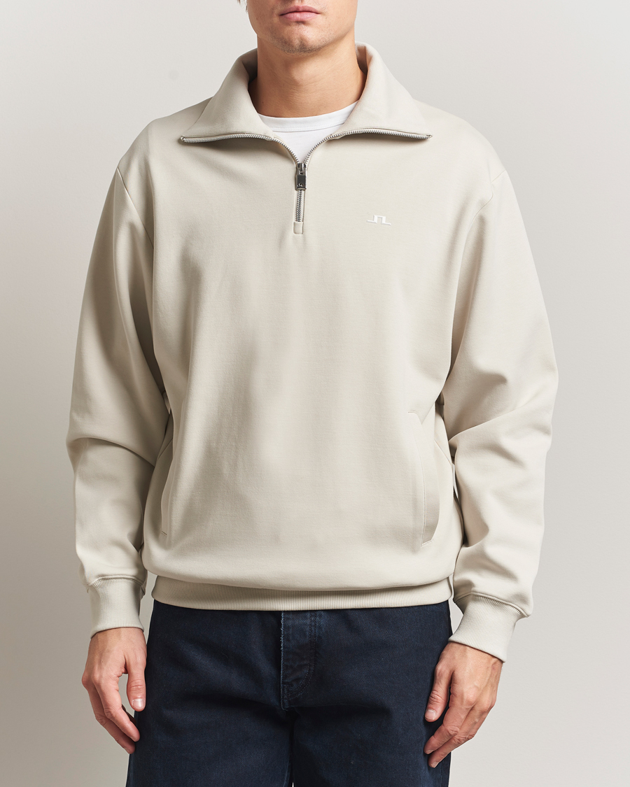 Men | Sweaters & Knitwear | J.Lindeberg | Callan Jersey Half Zip Moonbeam