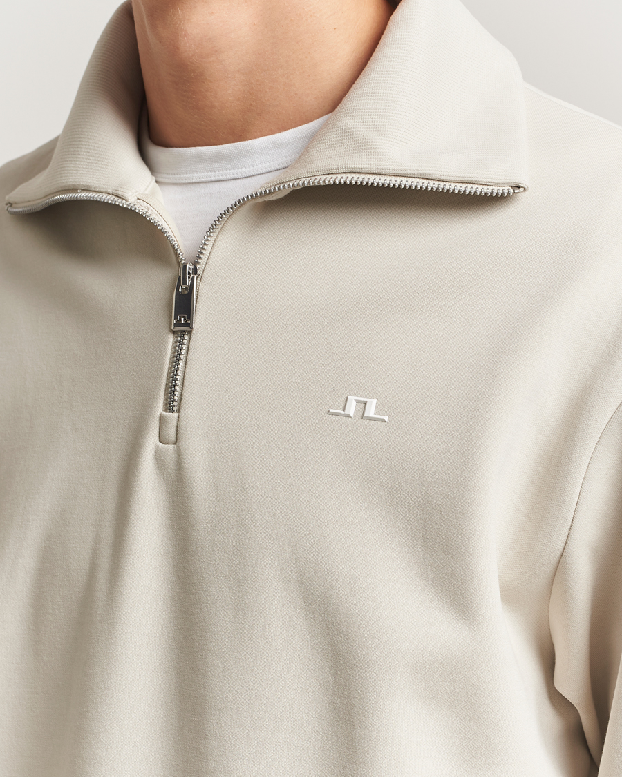 Men | Sweaters & Knitwear | J.Lindeberg | Callan Jersey Half Zip Moonbeam