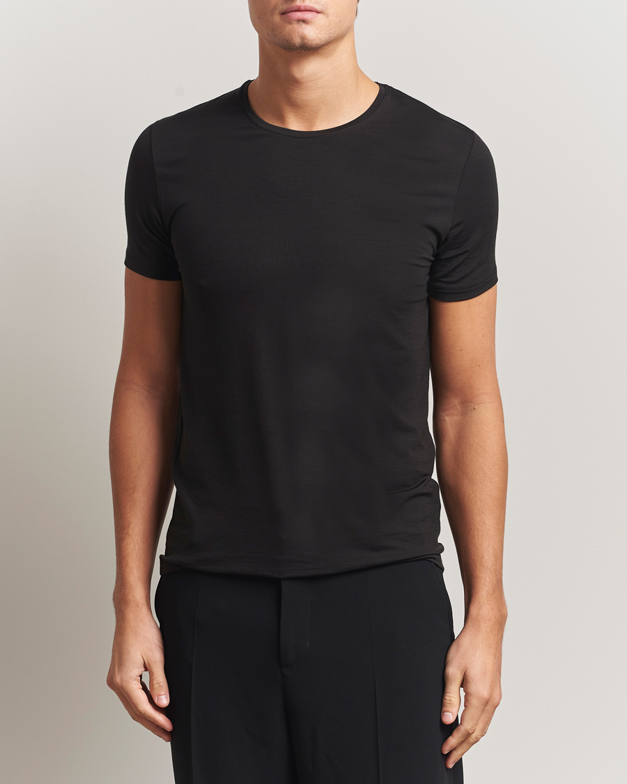 Men | T-Shirts | Falke | Clima Wool Crew Neck T-Shirt Black