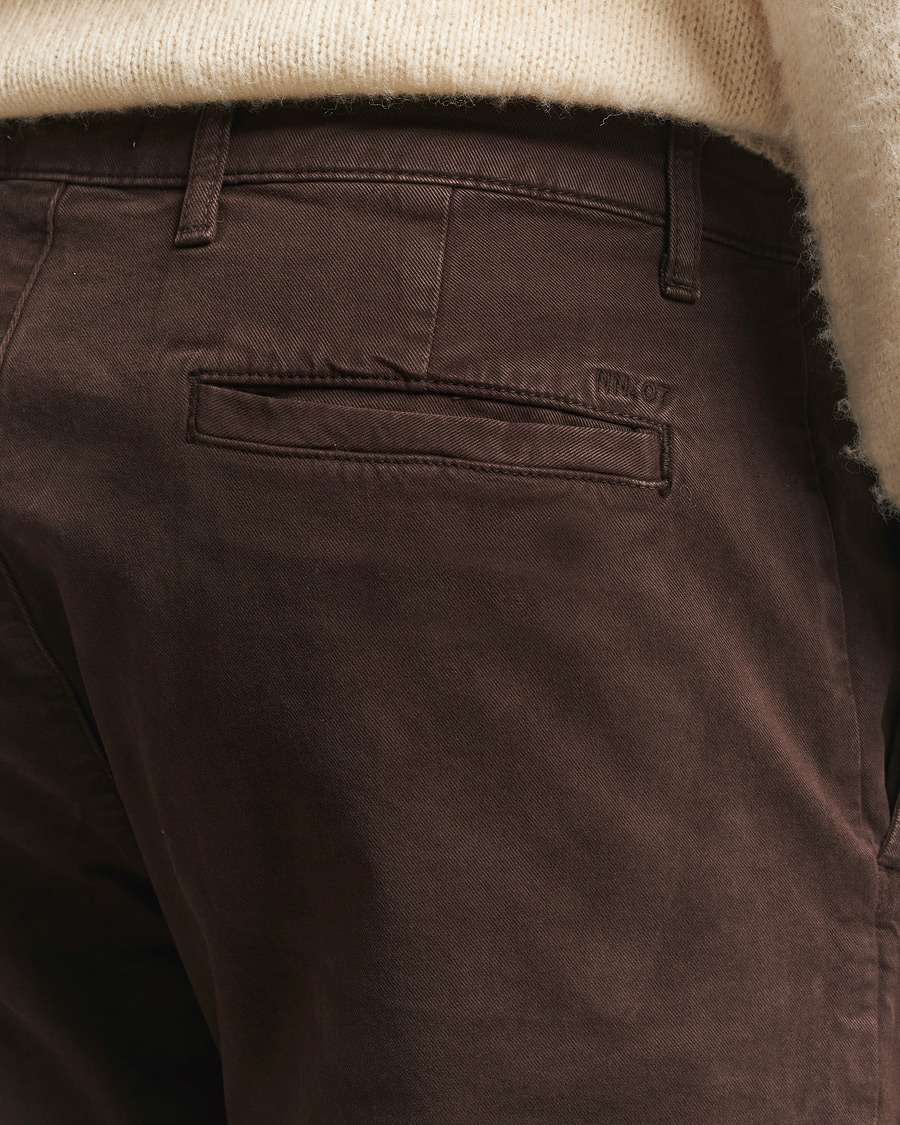 Men | Trousers | NN07 | Aden Regular Fit Chinos Demitasse Brown