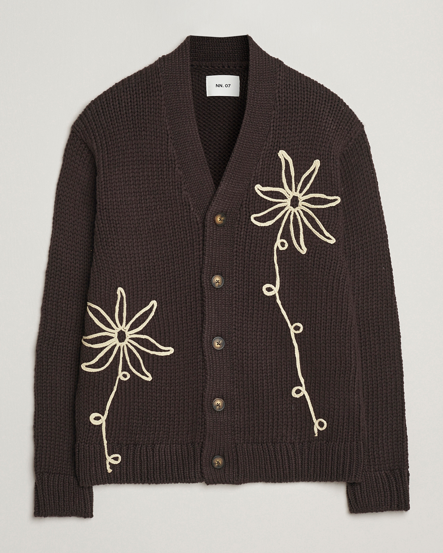 Men | Sweaters & Knitwear | NN07 | Mika Knitted Flower Cardigan Dusky Port