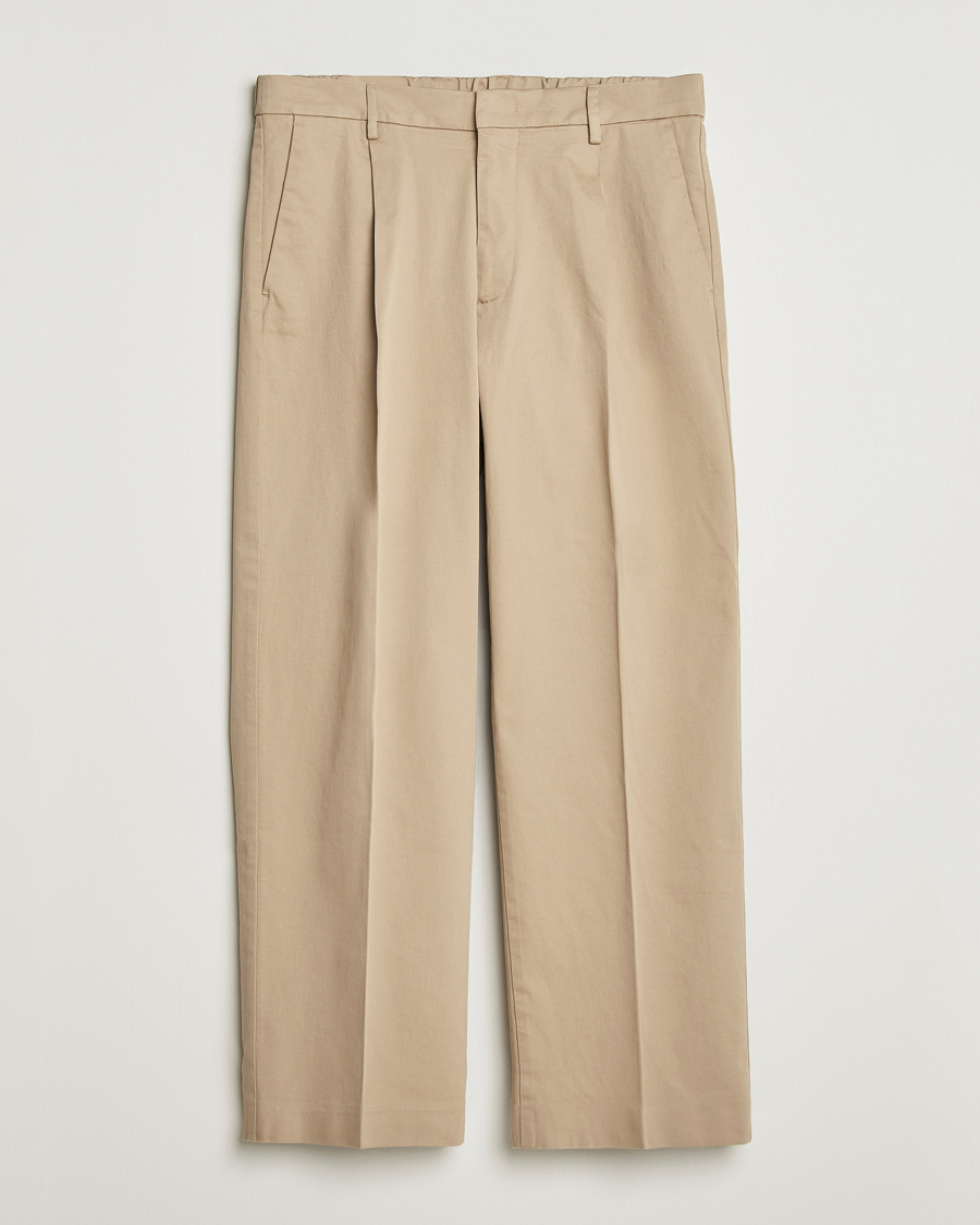 Men | Trousers | NN07 | Kay Relaxed Fit Pleated Trousers Desert Khaki