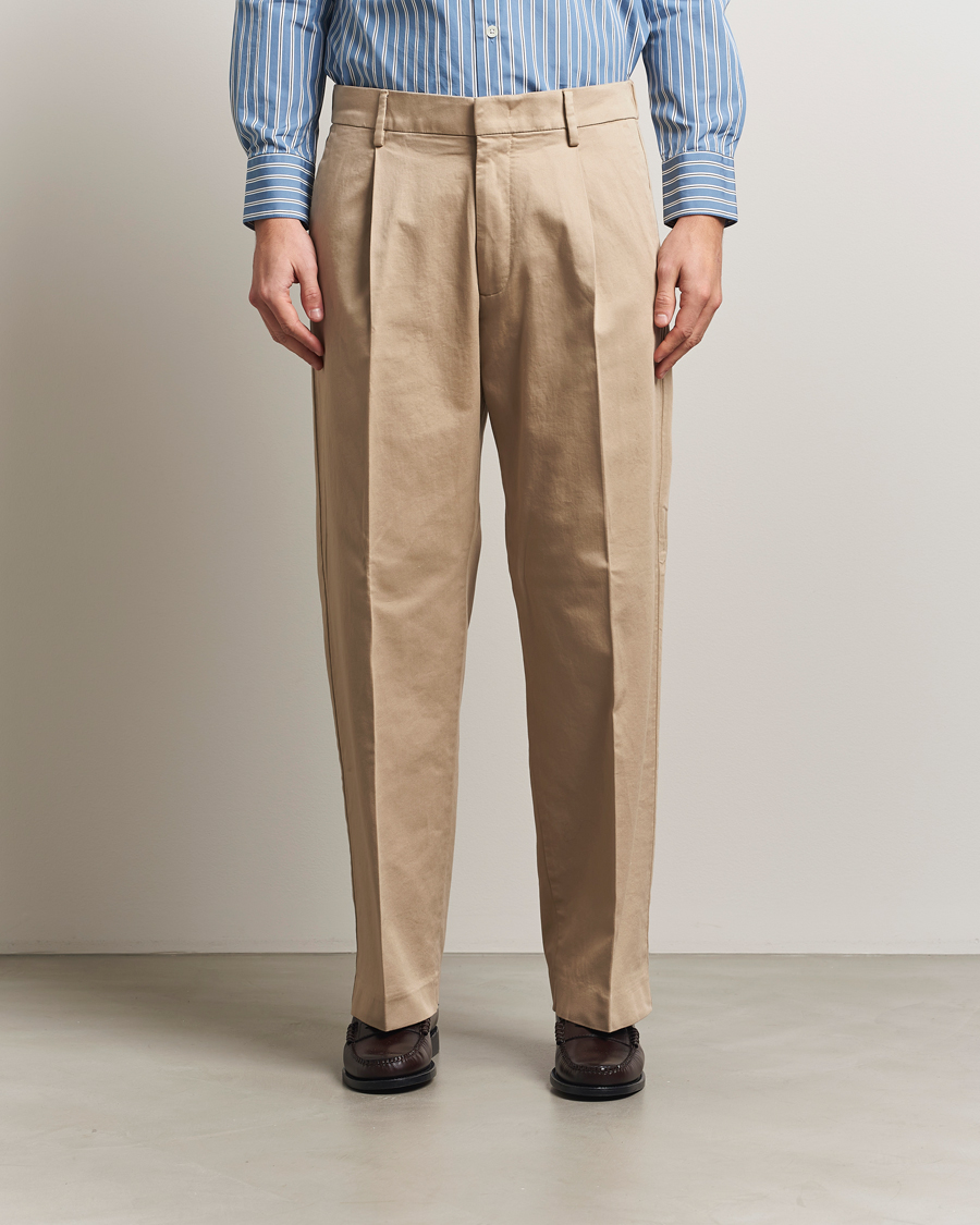 ぬ*ぬ様 KDG Desert trouser pants NN07 Kay Relaxed Fit Pleated Trousers Desert Khaki at CareOfCarl.com