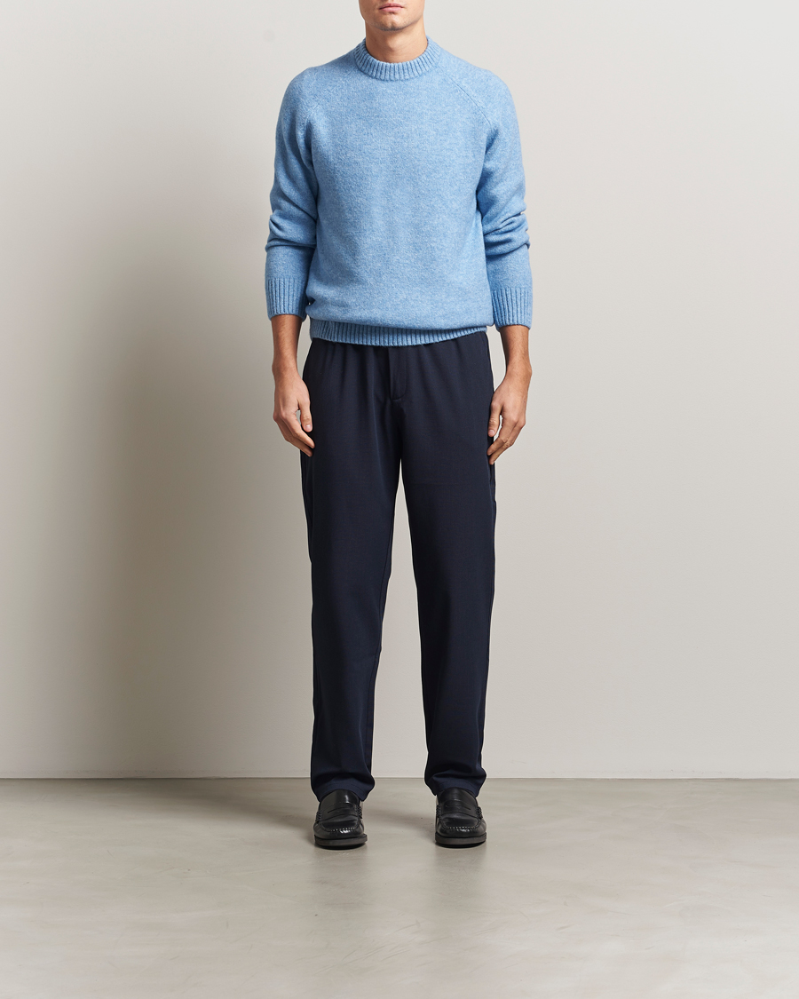 Men | Sweaters & Knitwear | LES DEUX | Gilbert Crew Neck Knit Allure Blue