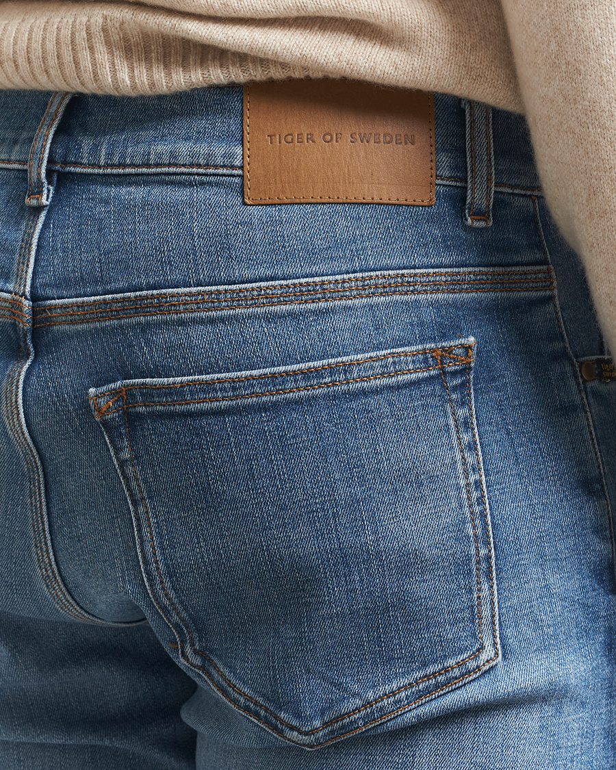 Men | Jeans | Tiger of Sweden | Evolve Jeans Medium Blue