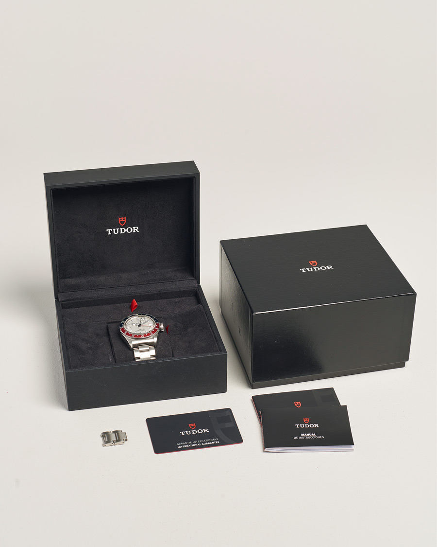 Men | Pre-Owned & Vintage Watches | Tudor Pre-Owned | Black Bay GMT