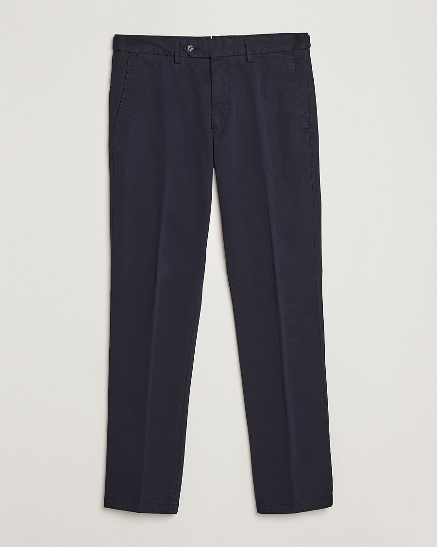 Men | Trousers | Oscar Jacobson | Danwick Cotton Trousers Navy