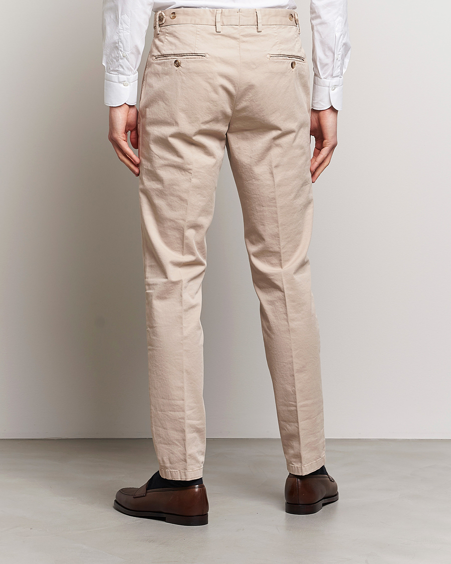 Men | Trousers | Oscar Jacobson | Danwick Cotton Trousers Beige