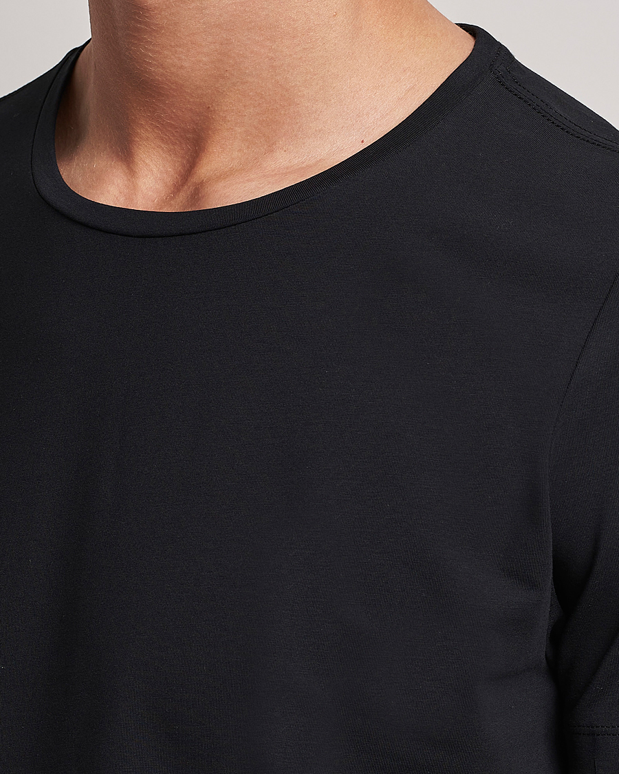 Men | T-Shirts | Oscar Jacobson | Kyran Cotton T-Shirt Black
