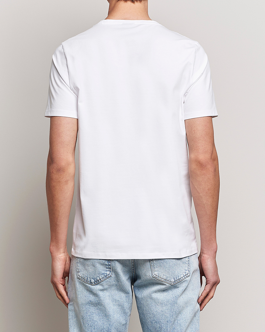 Men | T-Shirts | Oscar Jacobson | Kyran Cotton T-Shirt White