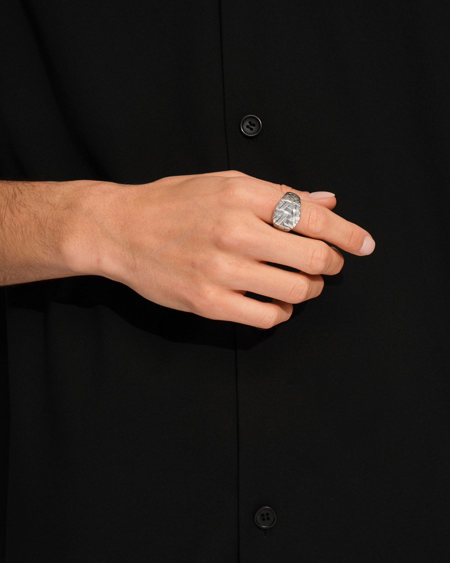 Men | Jewellery | Tom Wood | Quilt Ring Silver