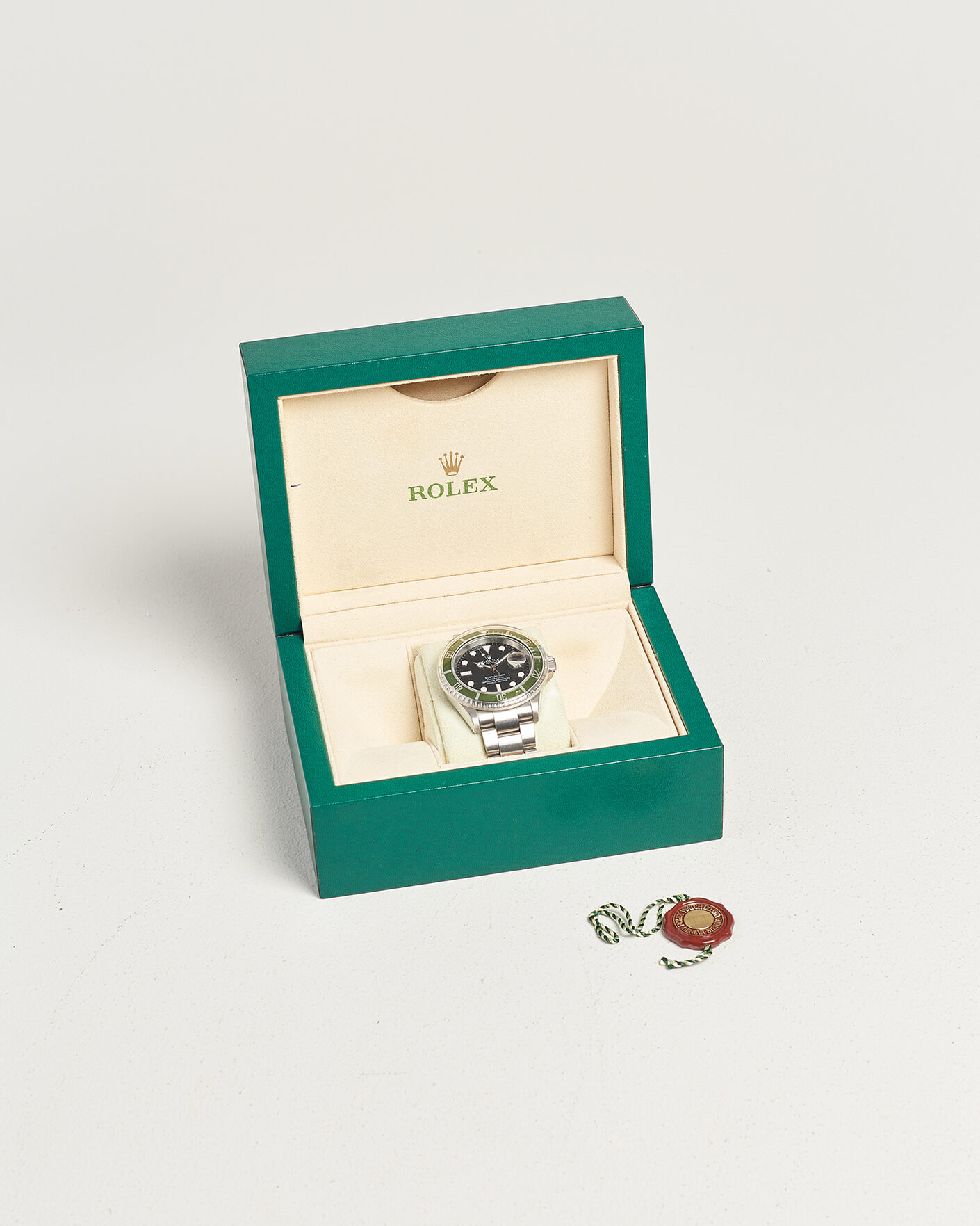 Men | Pre-Owned & Vintage Watches | Rolex Pre-Owned | Submariner Date Kermit