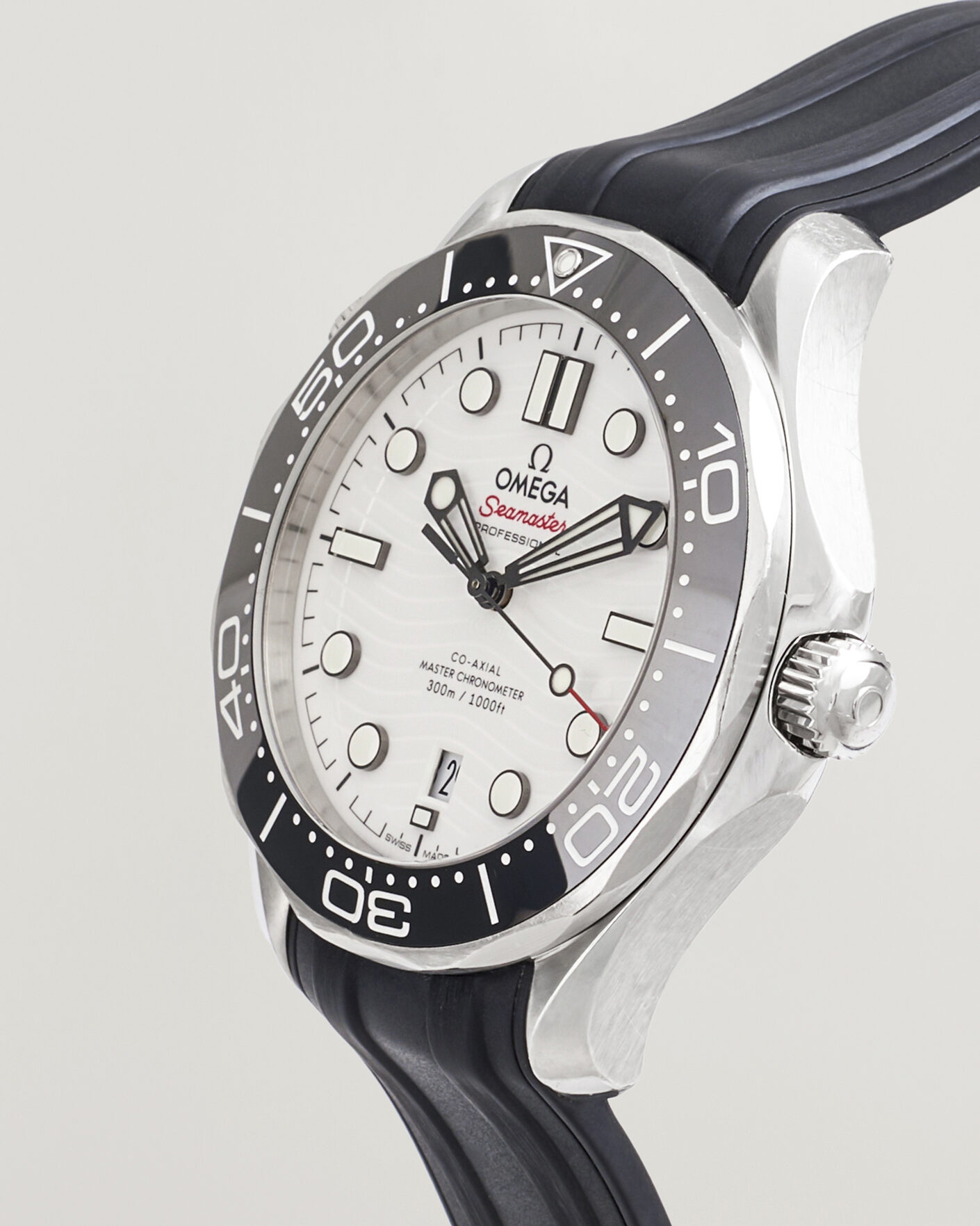 Men | Pre-Owned & Vintage Watches | Omega Pre-Owned | Seamaster 300M SMP 