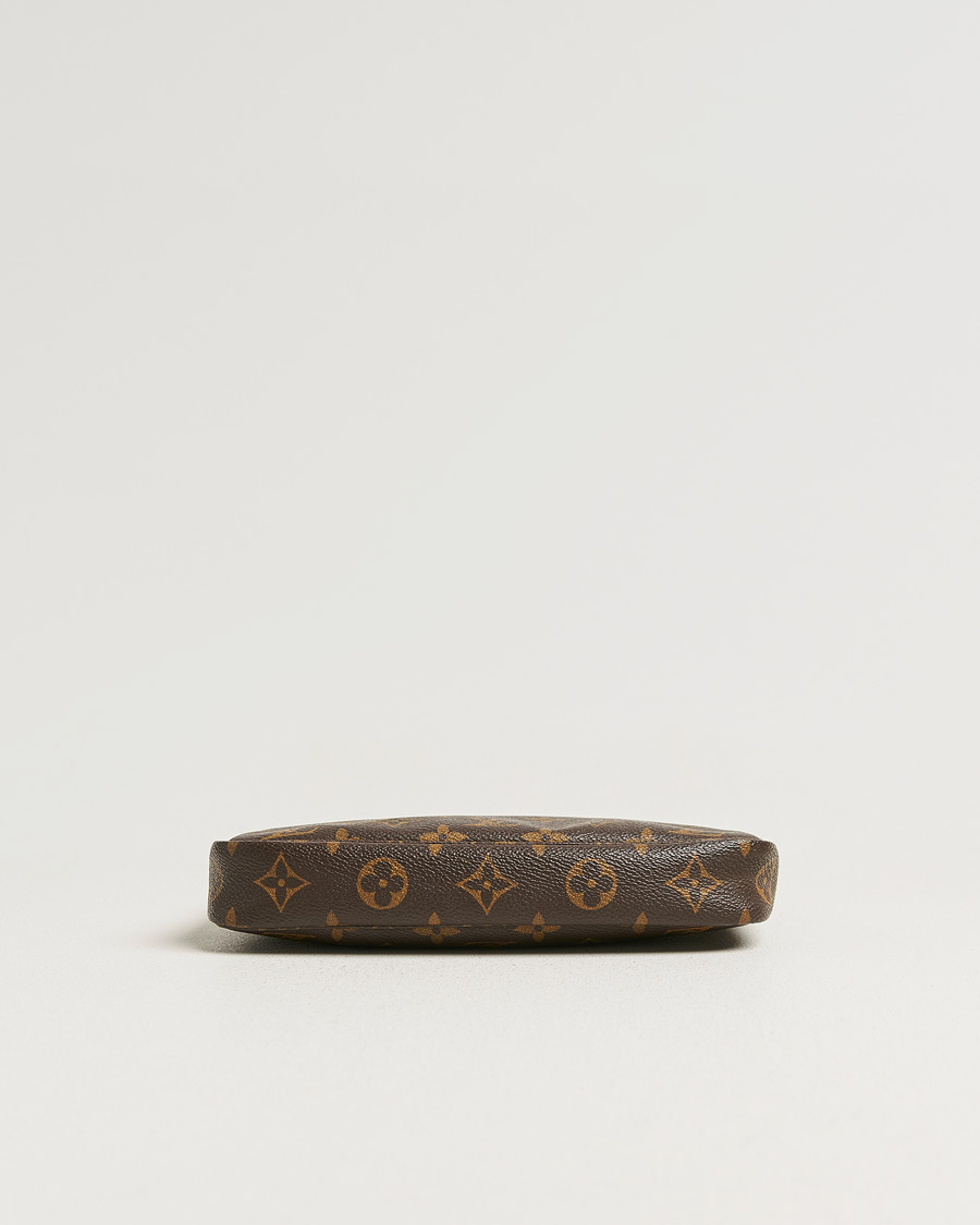 Men | Pre-Owned & Vintage Bags | Louis Vuitton Pre-Owned | Pochette Accessoires Monogram