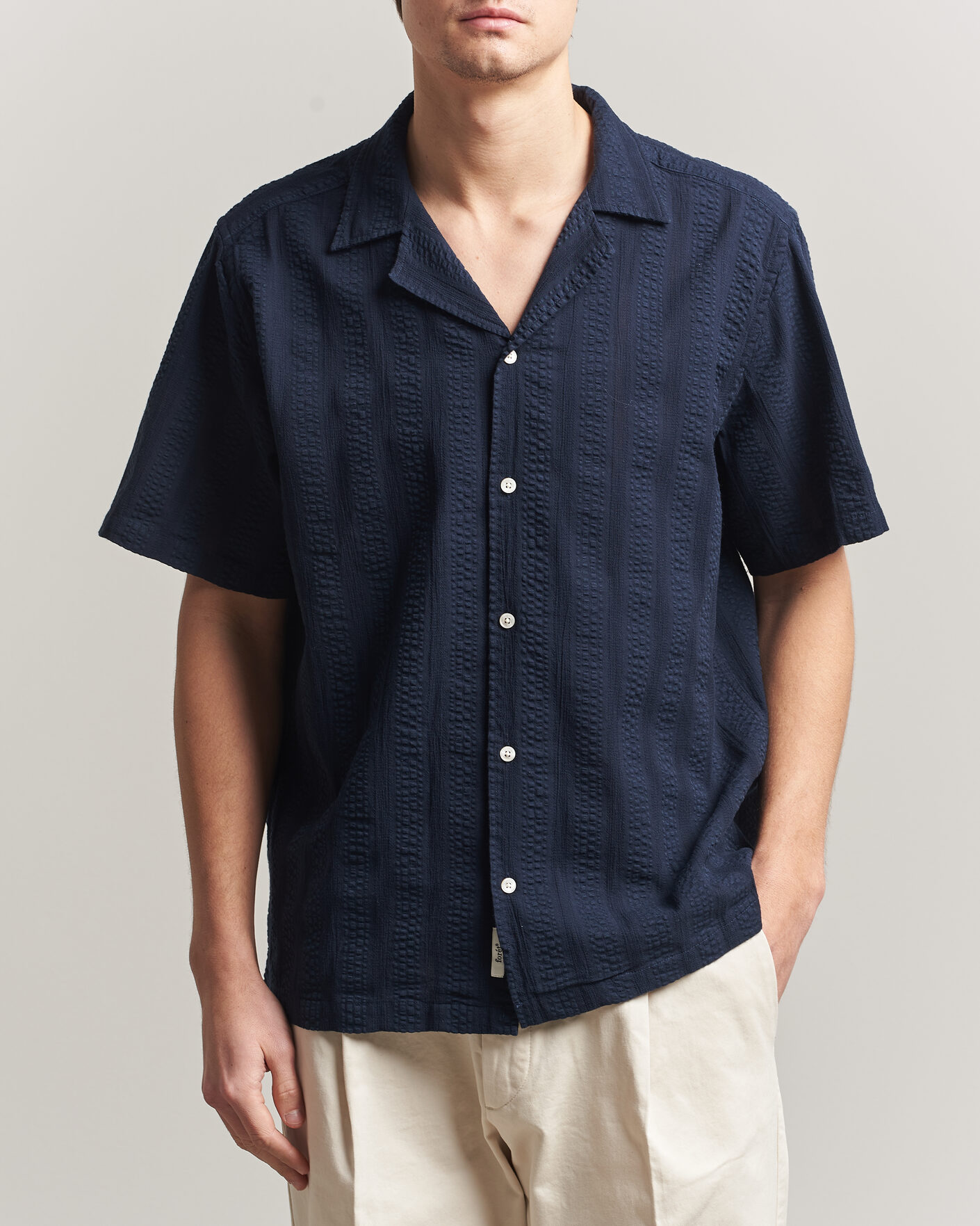 Men | Shirts | Forét | Peer Jacquard Stripe Regular Fit SS Shirt Navy
