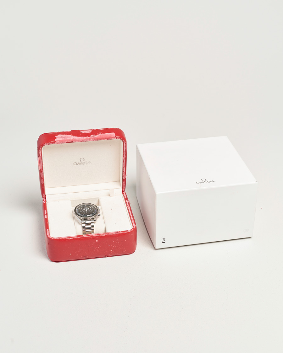 Men | Pre-Owned & Vintage Watches | Omega Pre-Owned | Speedmaster Moonwatch