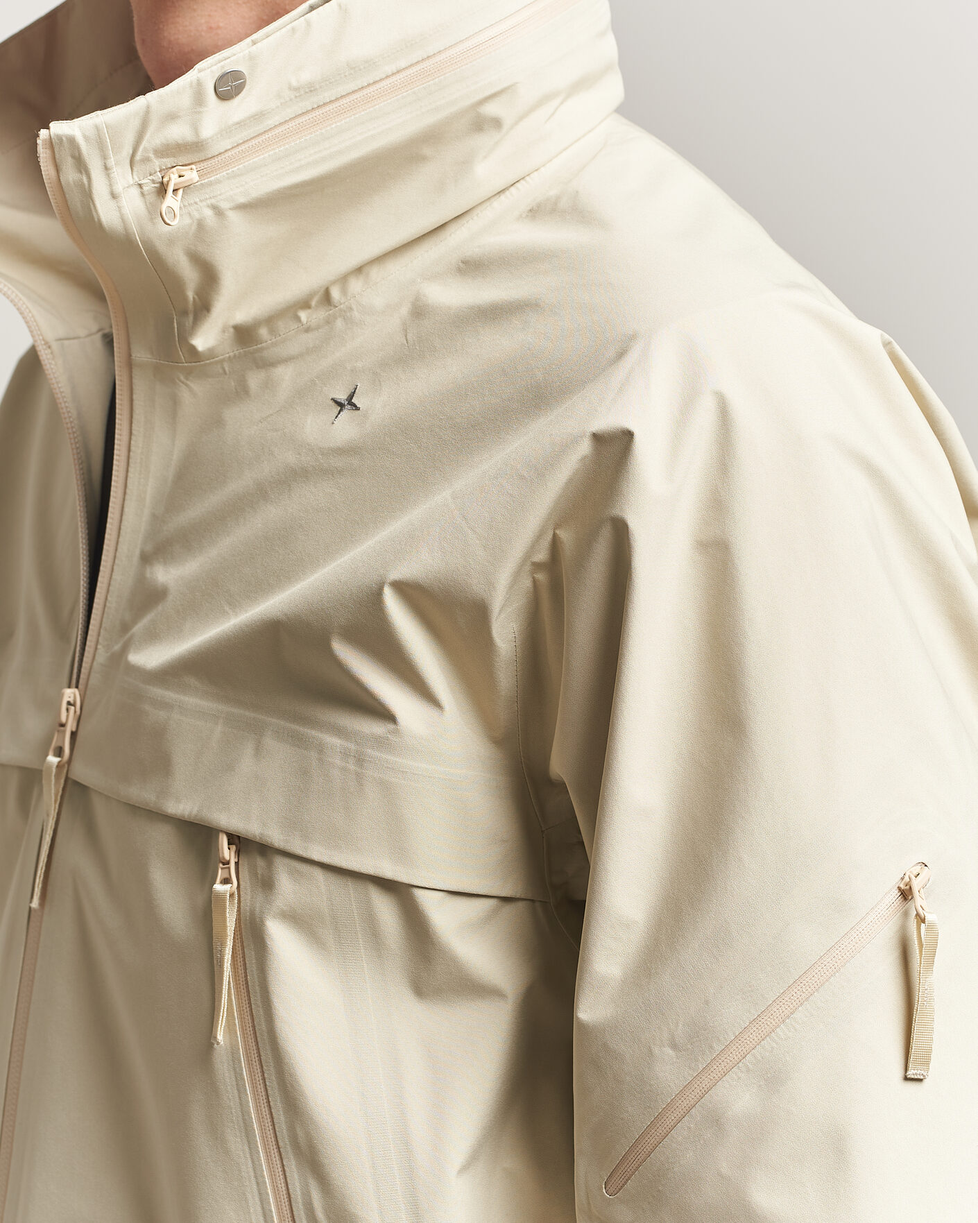 Men | Coats & Jackets | Stone Island | Stellina GORE-TEX Hood Jacket Oats