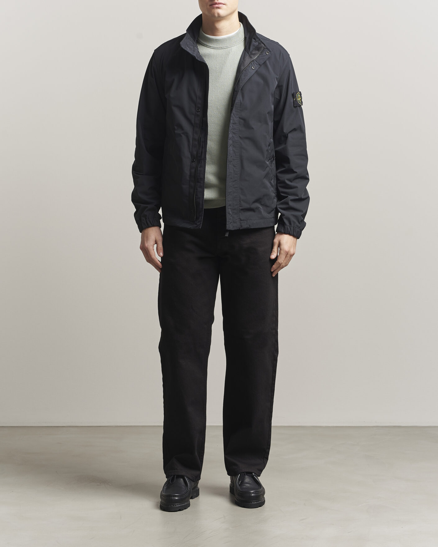 mtmodelist /Stand Collar Jacket 53,900円 Stone Island Micro Twill Stand Collar Jacket Black at CareOfCarl.com