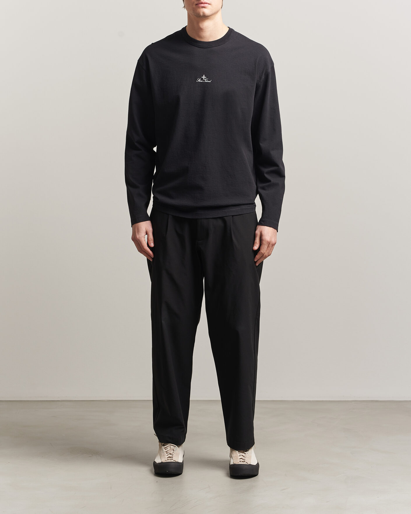 Men | T-Shirts | Stone Island | Organic Cotton Jersey Long Sleeve Logo T-Shirt Black