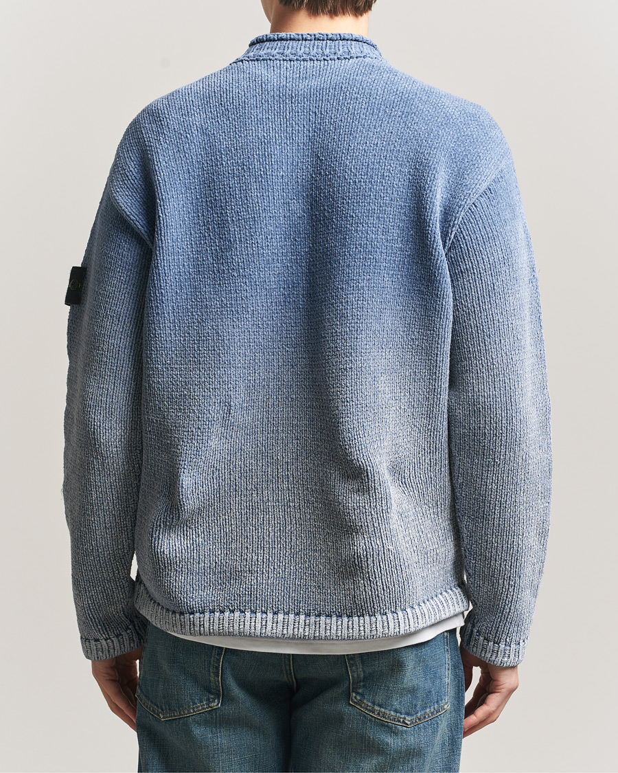 Men | Sweaters & Knitwear | Stone Island | Cotton Chenille Degrade Print Crewneck Dark Blue