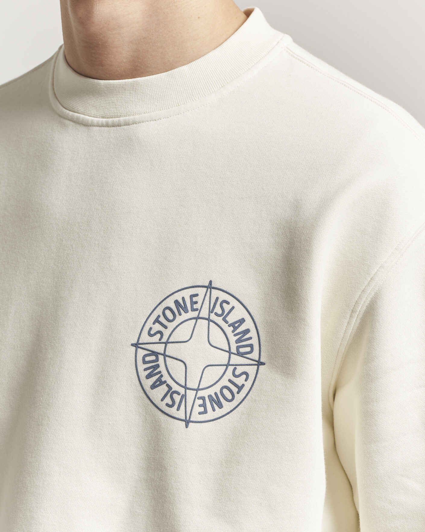 Men | Sweaters & Knitwear | Stone Island | Cotton Fleece Printed Logo Sweatshirt Ivory