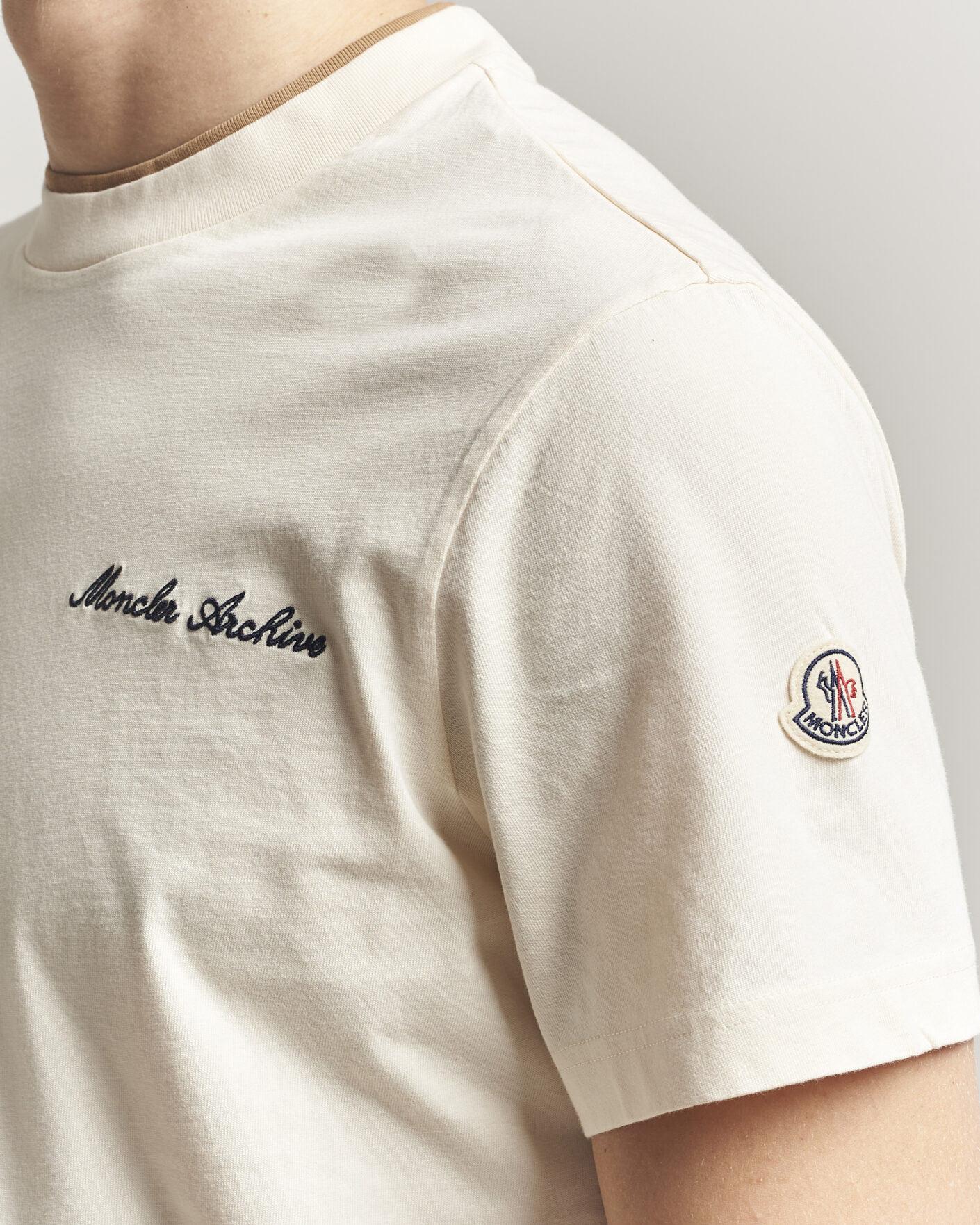 Men | T-Shirts | Moncler | Signature Logo T-Shirt Off White