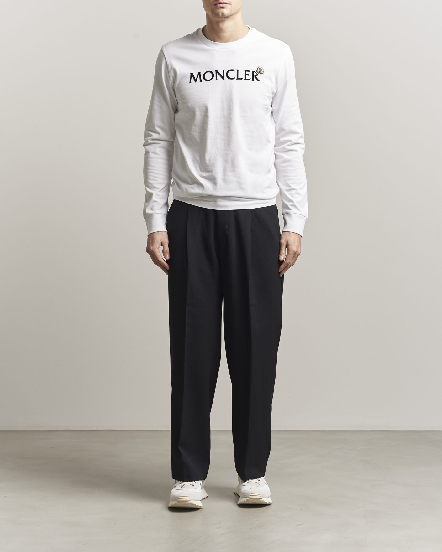 Men | T-Shirts | Moncler | Lettering Logo Long Sleeve T-Shirt White