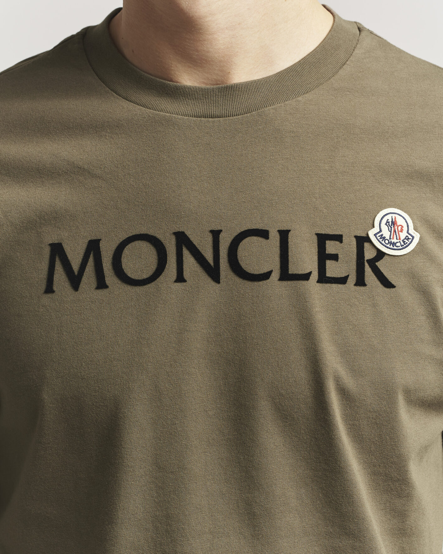 Men | T-Shirts | Moncler | Lettering Logo Long Sleeve T-Shirt Desert