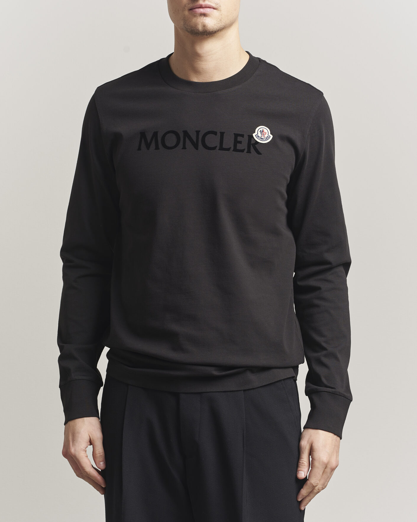 Men | T-Shirts | Moncler | Lettering Logo Long Sleeve T-Shirt Black