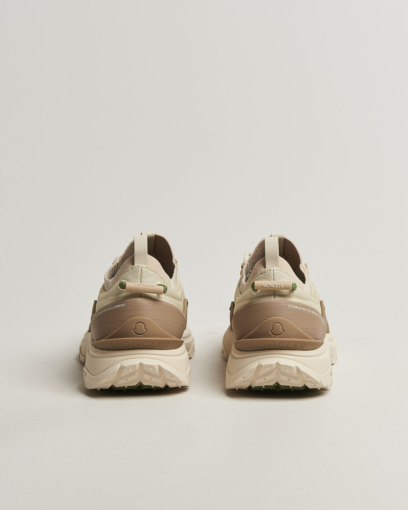 Men | Trail Sneakers | Moncler | Trailgrip Lite Sneakers Off White