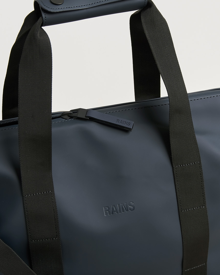 Men | Bags | RAINS | Hilo Small Weekendbag Navy