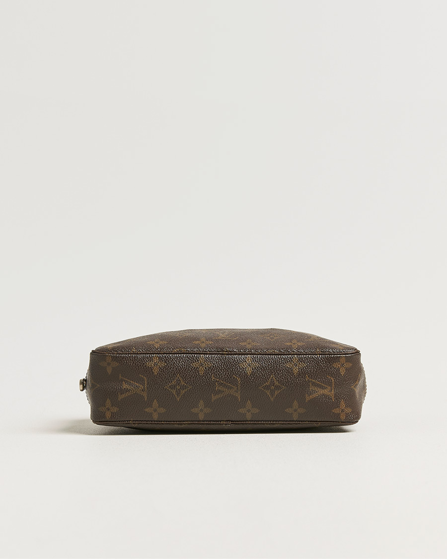 Men | Pre-Owned & Vintage Bags | Louis Vuitton Pre-Owned | Trousse Toilette 23 Monogram