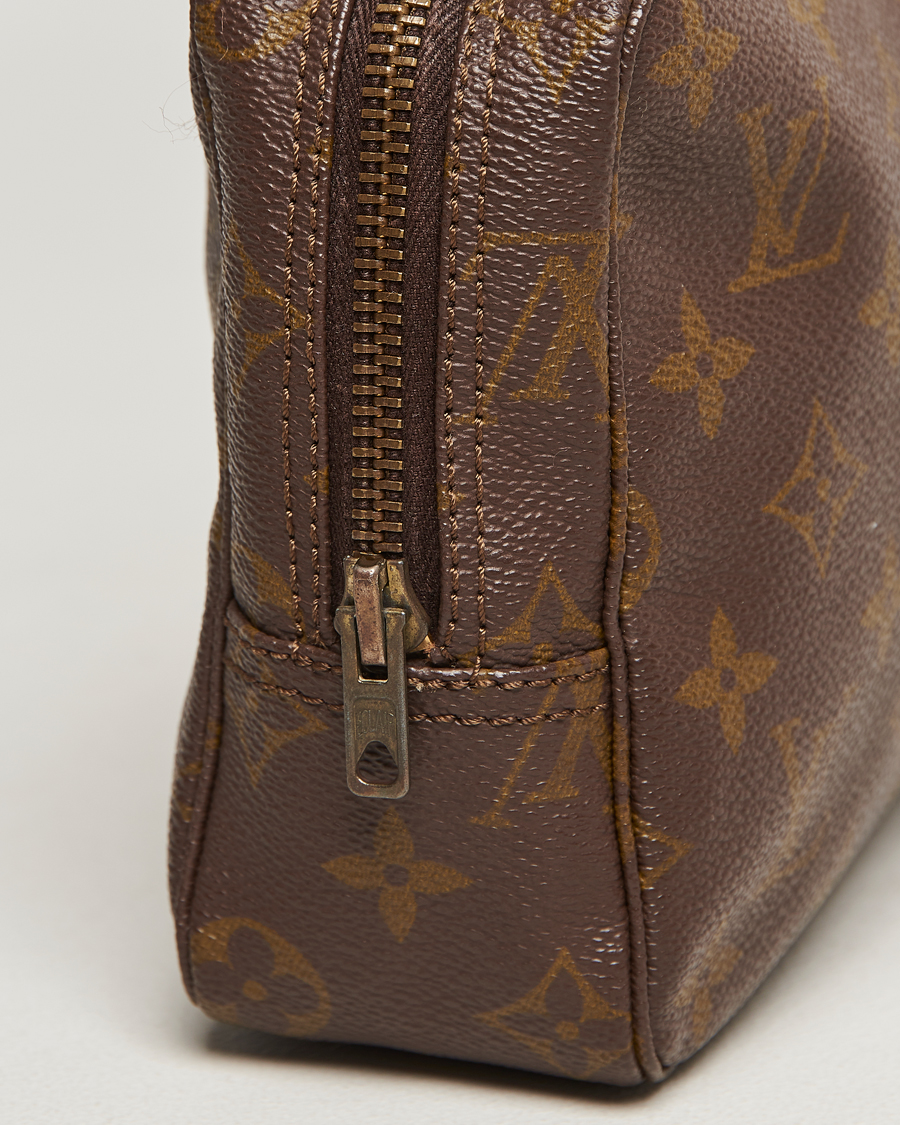 Men | Pre-Owned & Vintage Bags | Louis Vuitton Pre-Owned | Trousse Toilette 23 Monogram