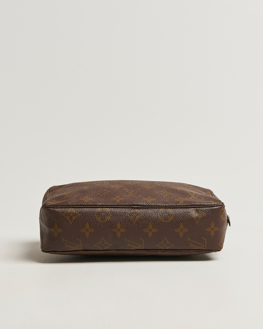 Men | Pre-Owned & Vintage Bags | Louis Vuitton Pre-Owned | Trousse Toilette 23 Monogram