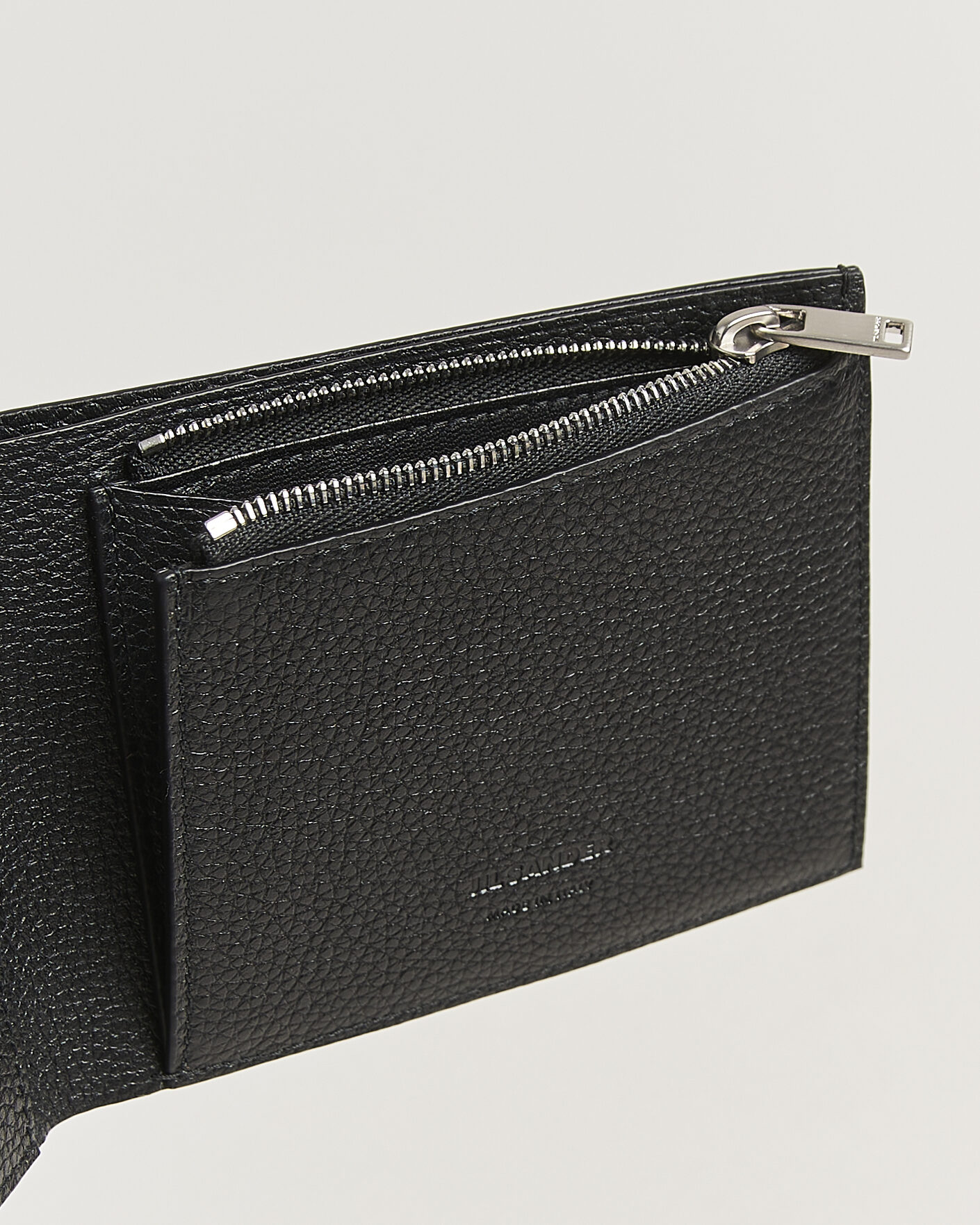 Men | Wallets | Jil Sander | Grain Leather Zip Wallet Black