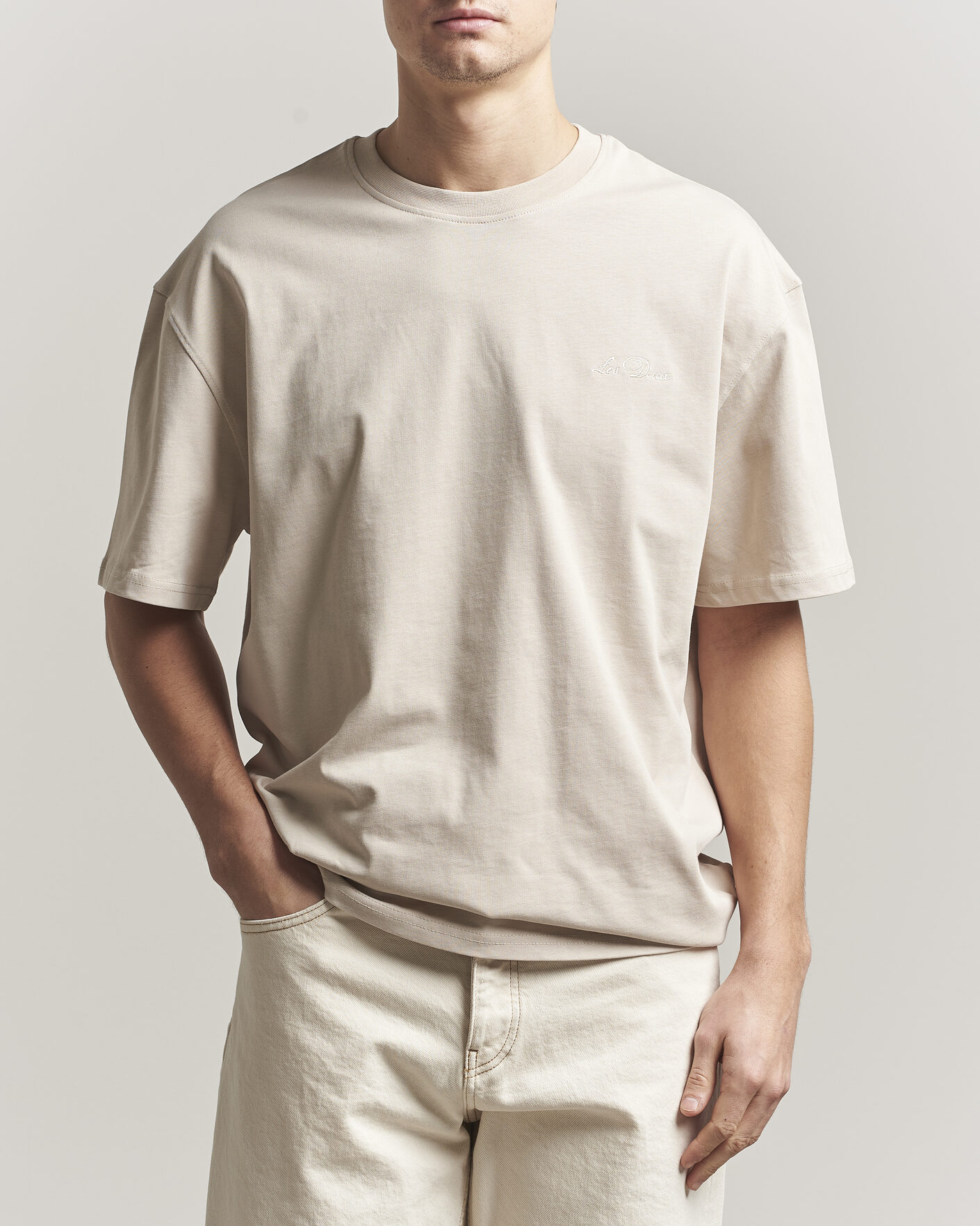 Men | T-Shirts | LES DEUX | Crew T-Shirt Light Sand