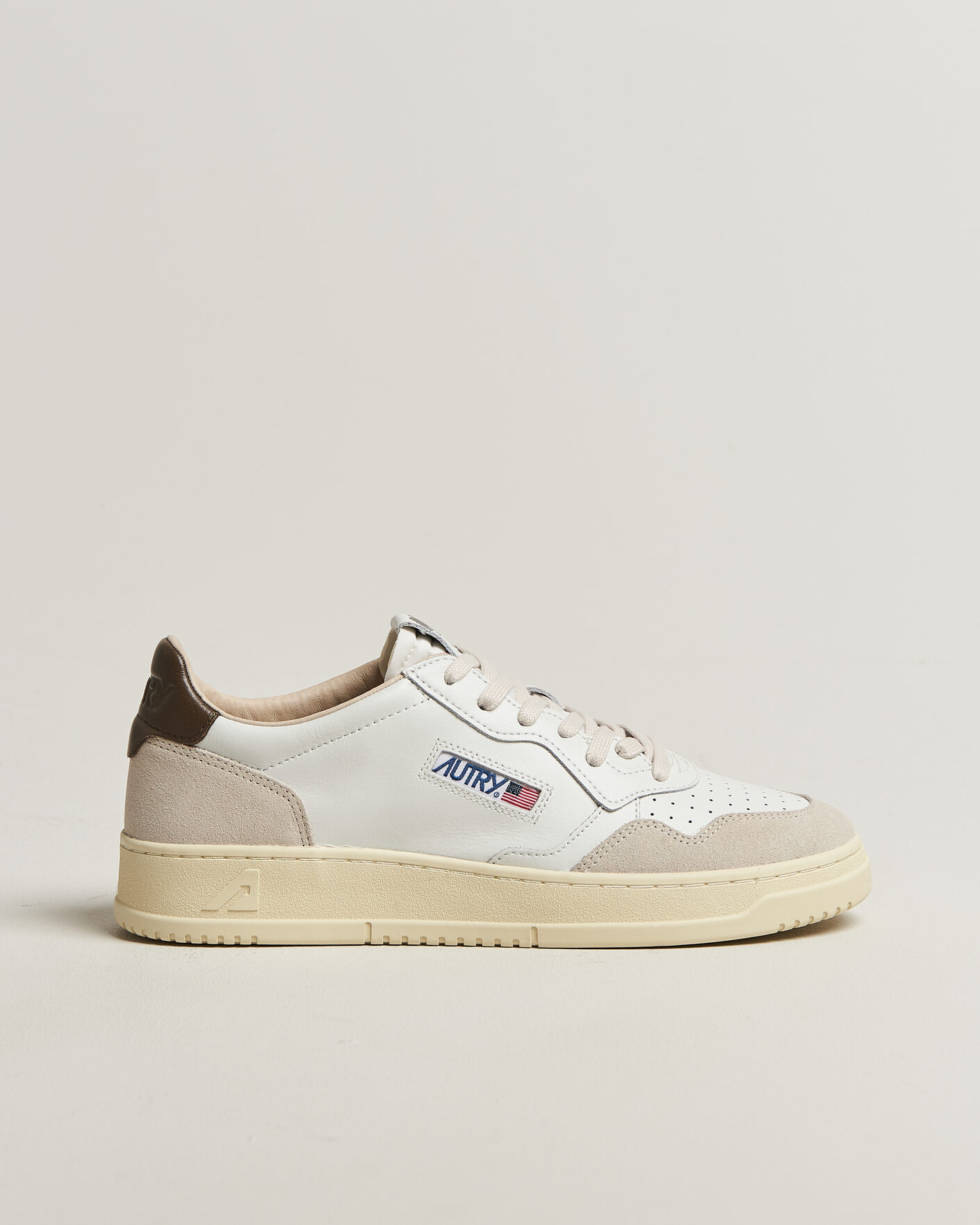 Men | Sneakers | Autry | Medalist Low Leather/Suede Sneaker White/Teak