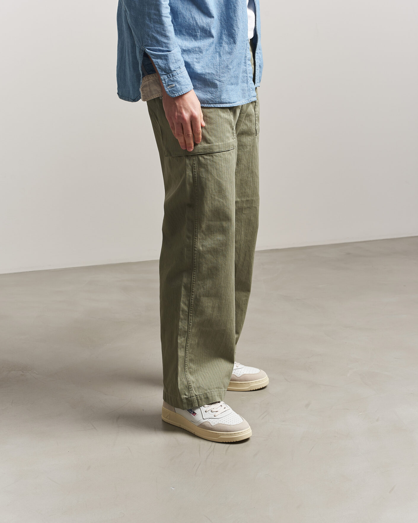 Men | Sneakers | Autry | Medalist Low Sneaker White/Teak