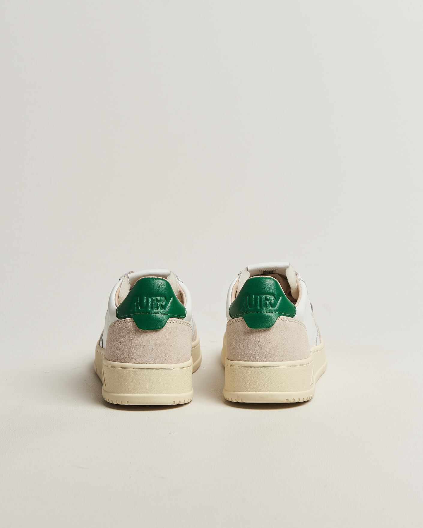 Men | Sneakers | Autry | Medalist Low Sneaker White/Amazon