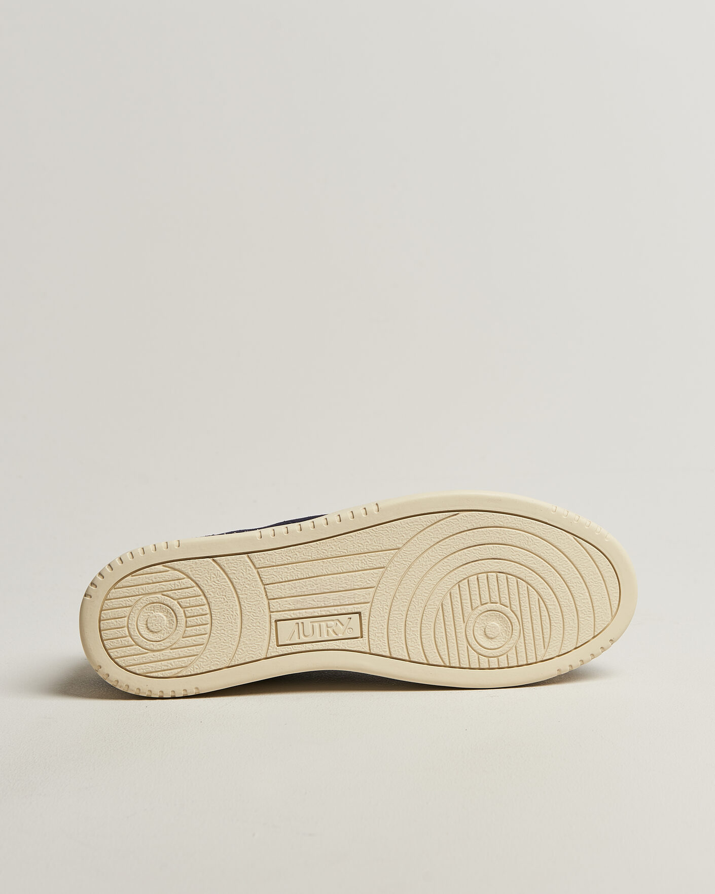 Men | Sneakers | Autry | Medalist Low Sneaker Space/White