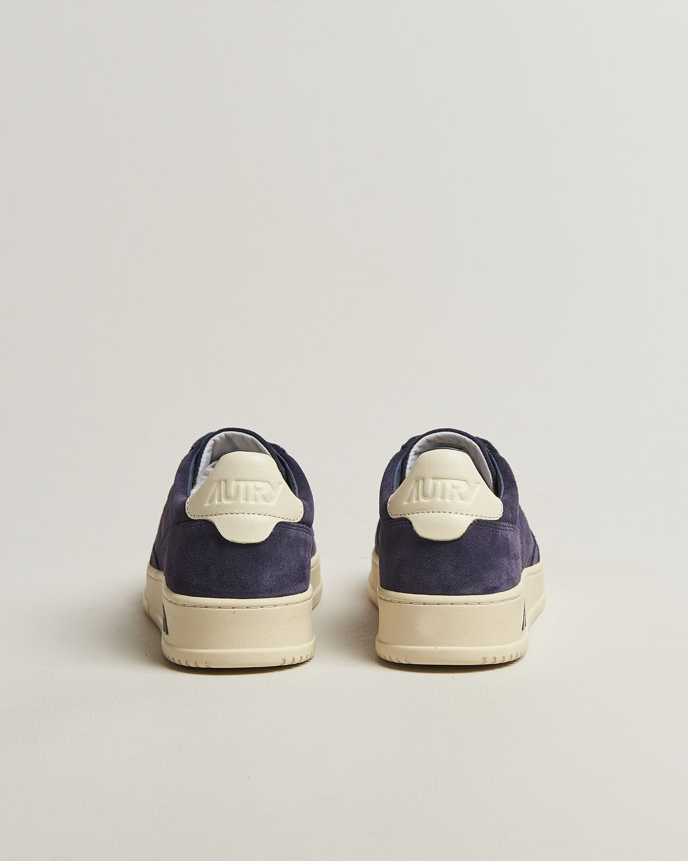 Men | Sneakers | Autry | Medalist Low Sneaker Space/White
