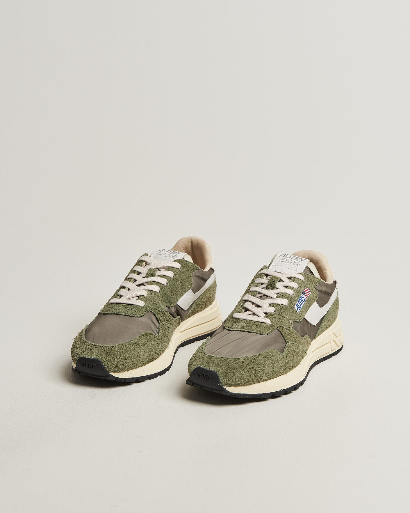 Men | Sneakers | Autry | Reelwind Running Sneaker Salvia