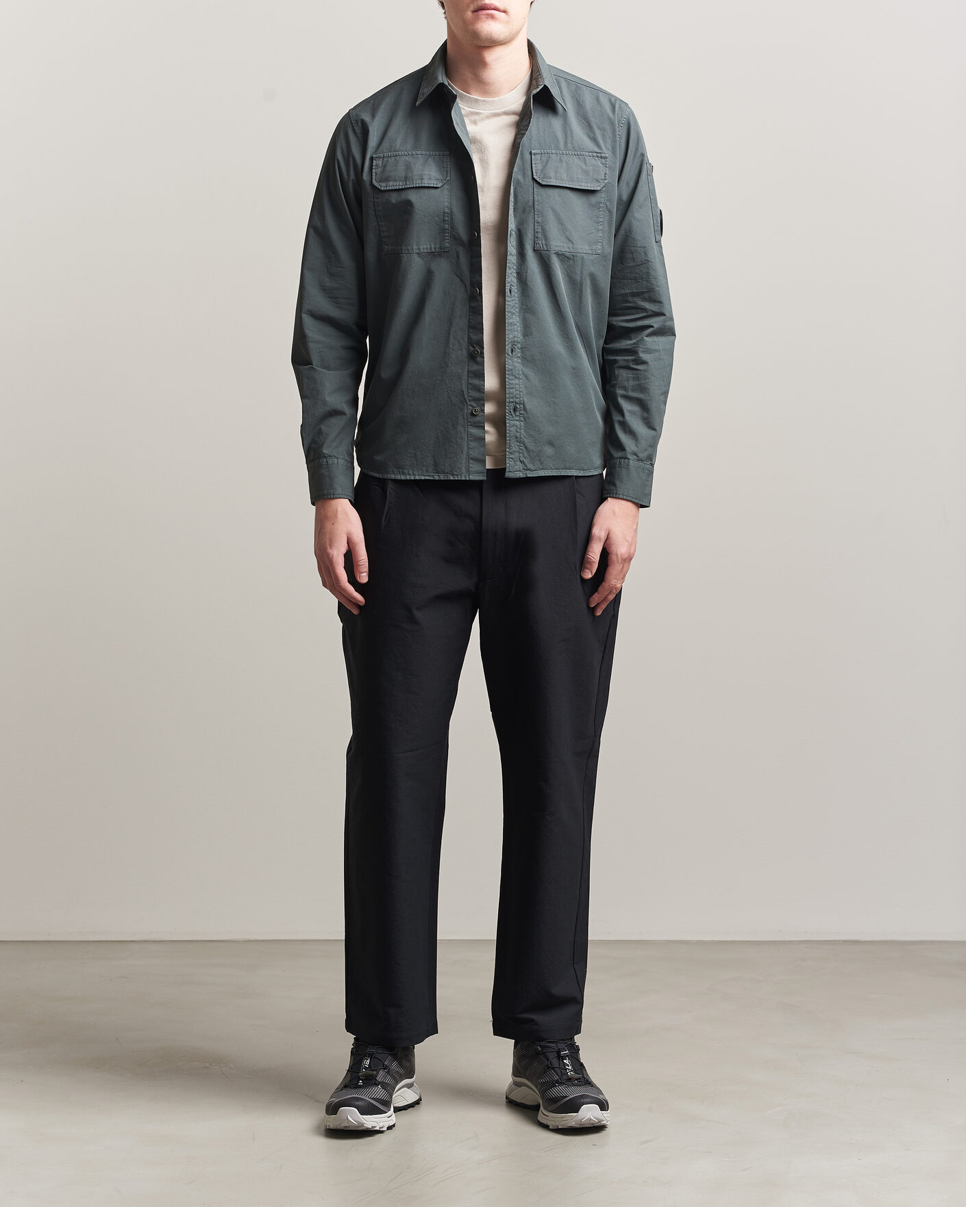 Men | Shirts | C.P. Company | Organic Gabardine Pocket Shirt Dark Grey