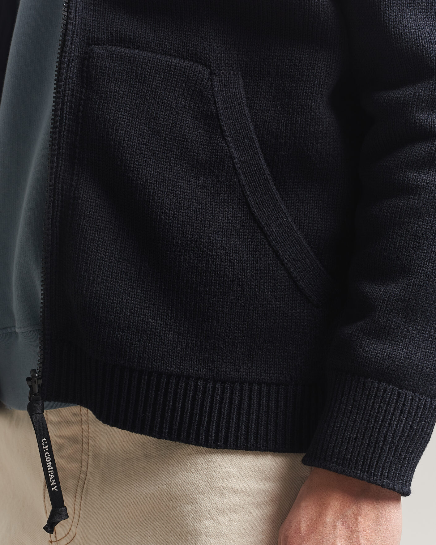 Men | Sweaters & Knitwear | C.P. Company | Cotton Mix 2 in 1 Knitted Sweater Navy