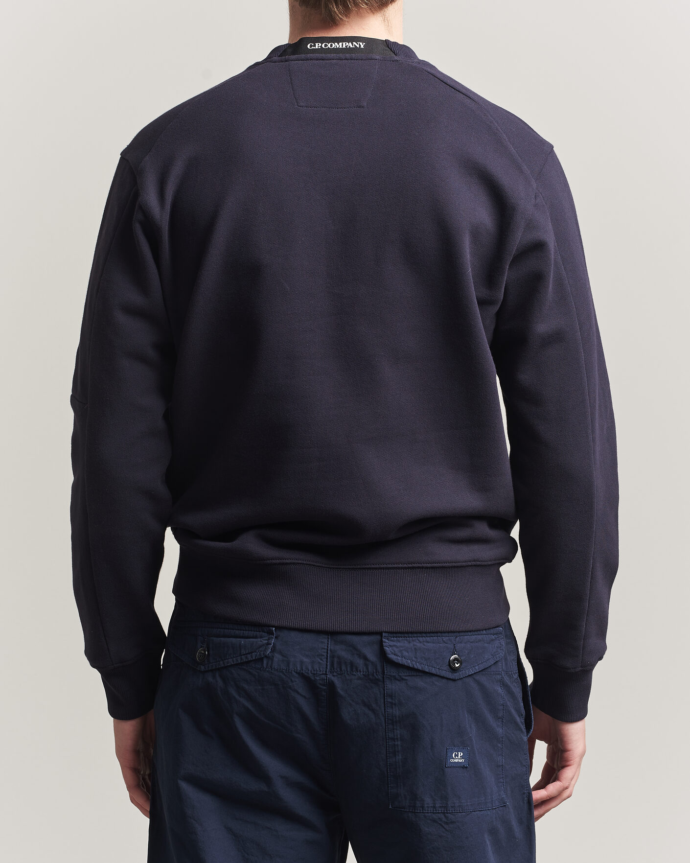 Men | Sweaters & Knitwear | C.P. Company | Diagonal Raised Fleece Lens Sweatshirt Navy