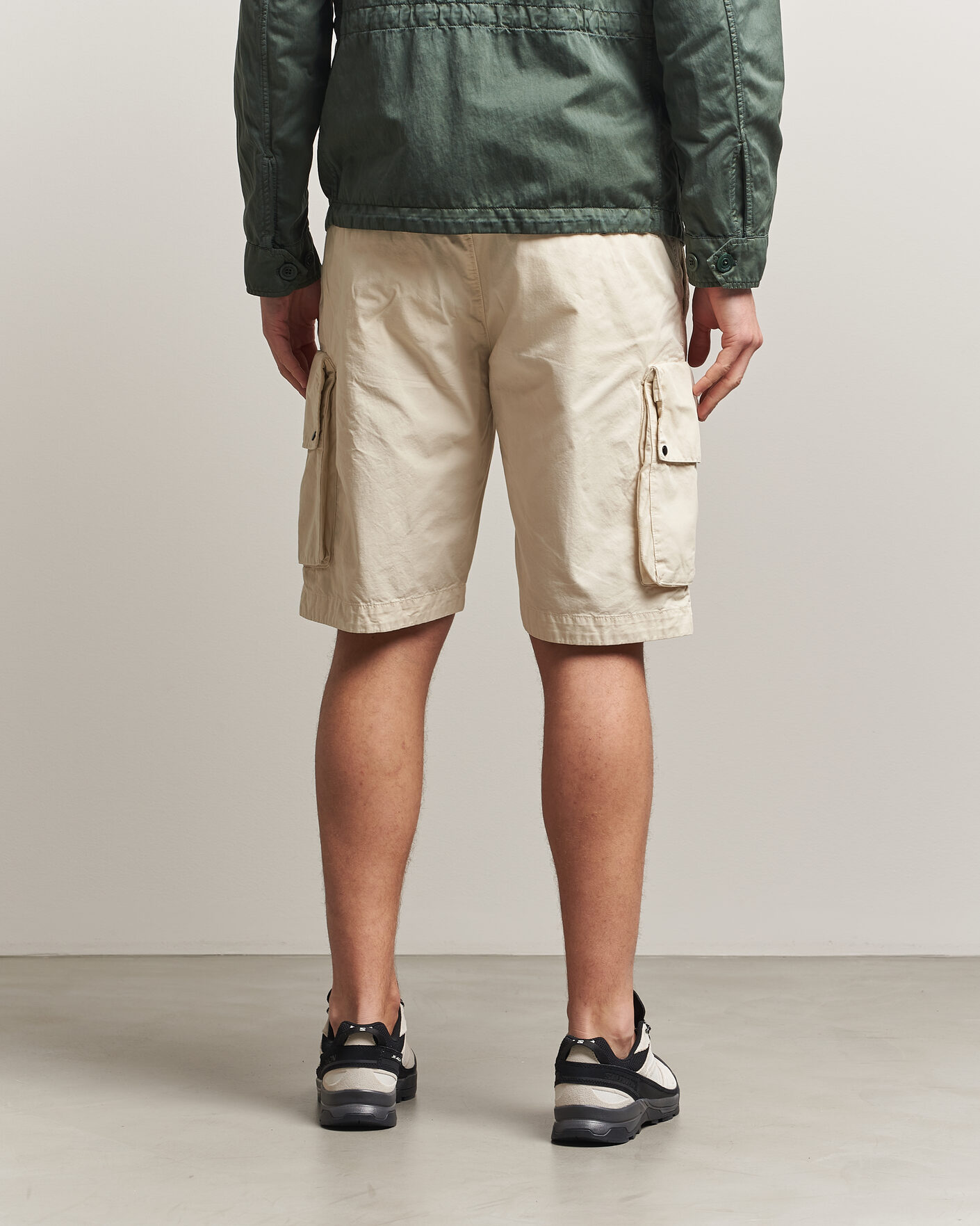 Men | Shorts | C.P. Company | Cotton Gabardine Cargo Shorts Cream