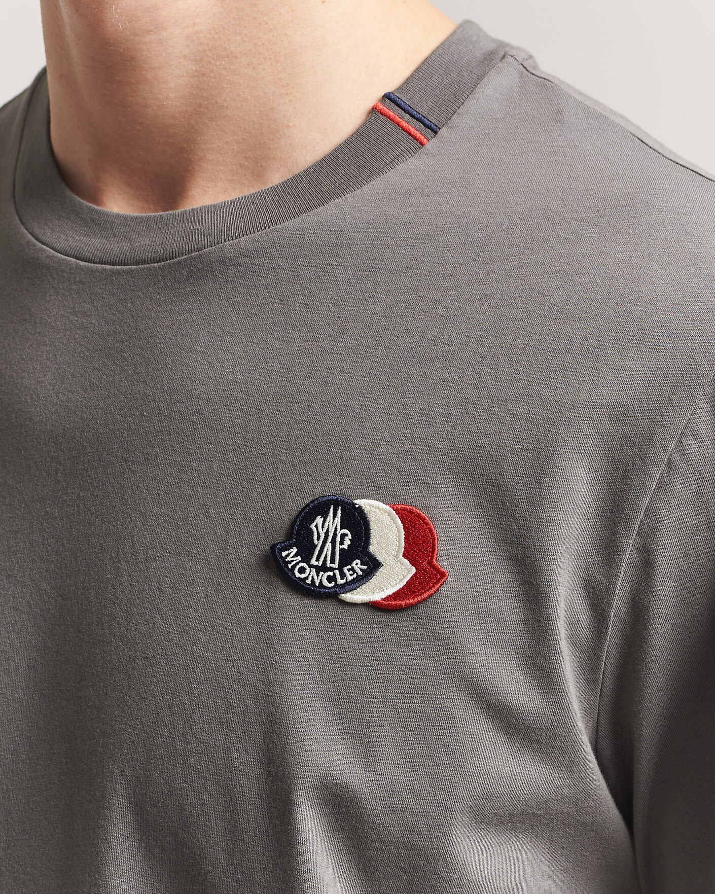 Men | T-Shirts | Moncler | Tricolore Logo T-Shirt Grey
